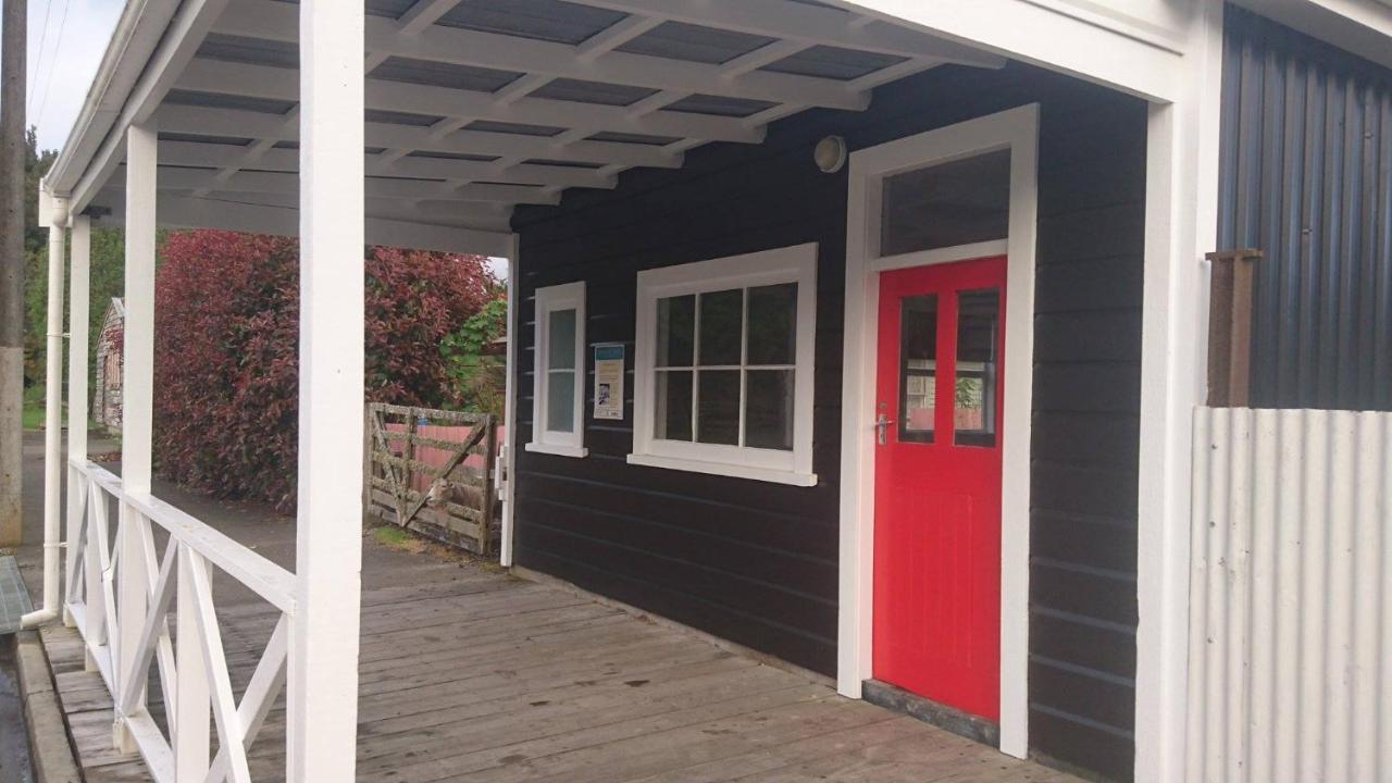 Whanga Butcher Shop Whangamomona Dış mekan fotoğraf